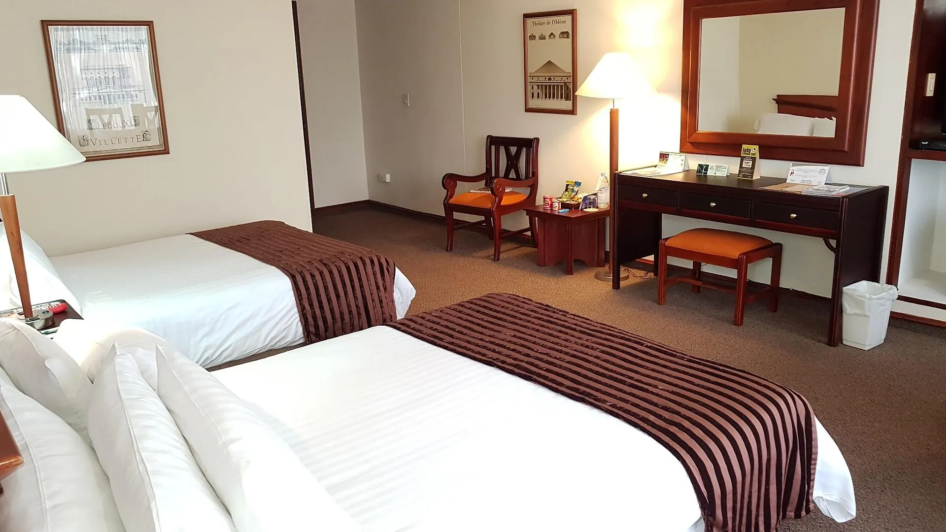 Torre De Cali Plaza Hotel