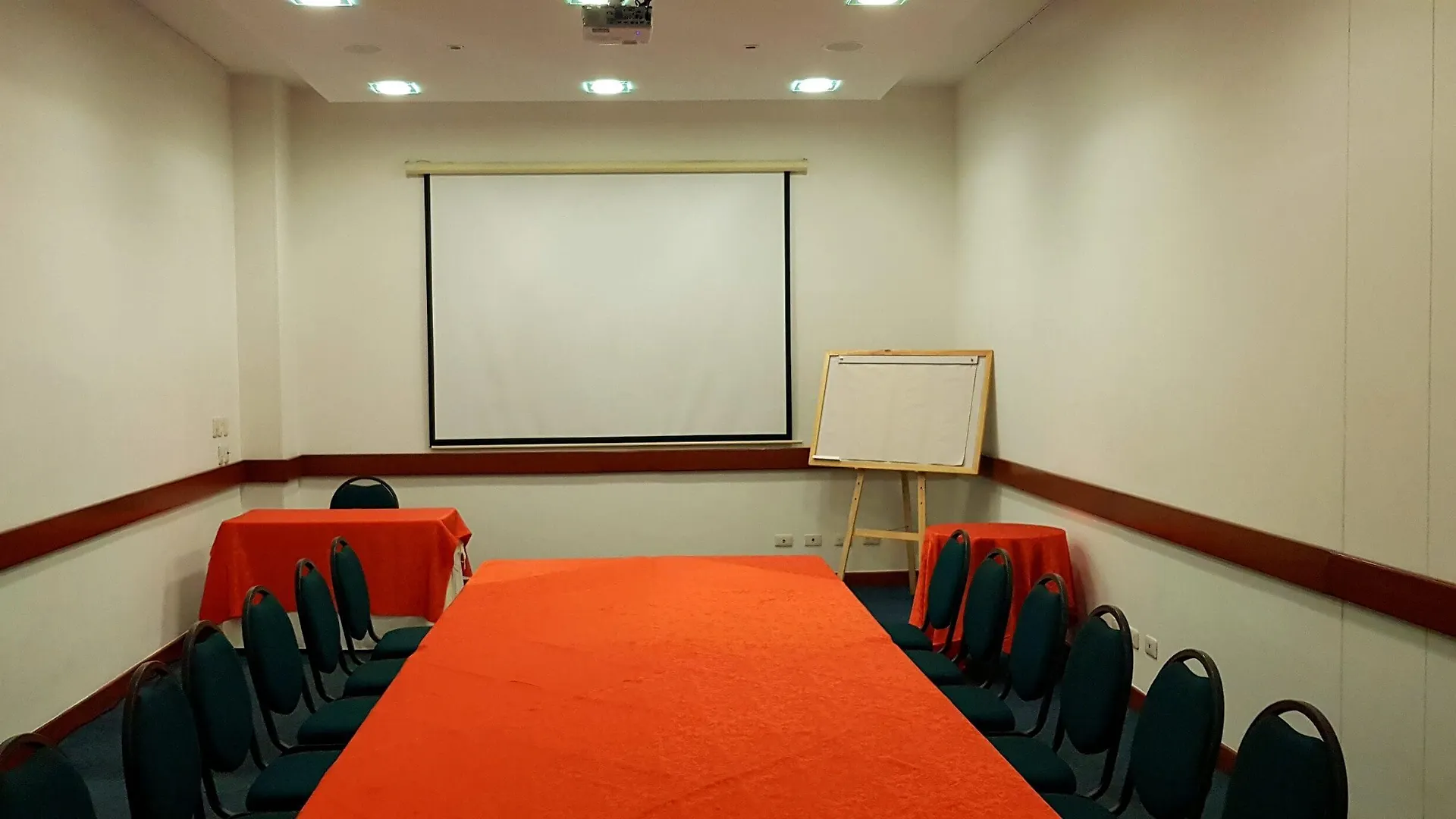 Torre De Cali Plaza Hotel